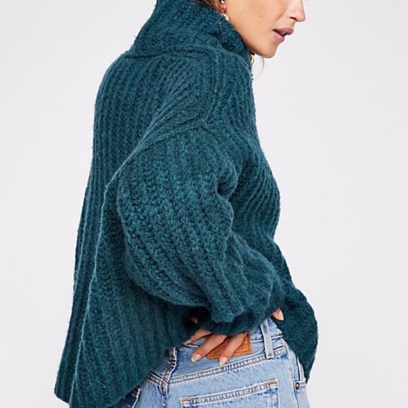 Free People Chunky Knit Turtleneck - Picture 3 of 11